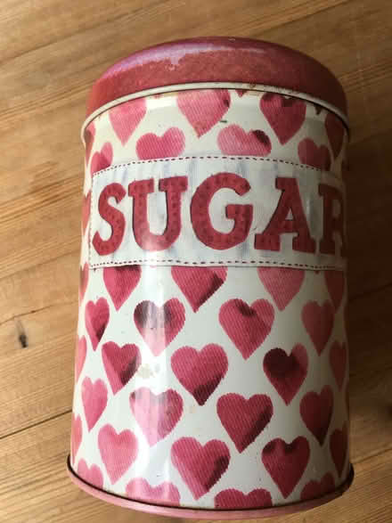 Photo of free Emma Bridgewater Hearts cannisters (LE7 9 Scraptoft) #4