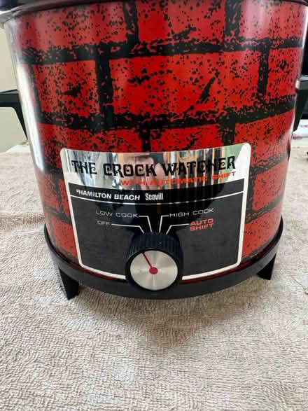 Photo of free Slow Cooker (Briarwood Jamaica) #1