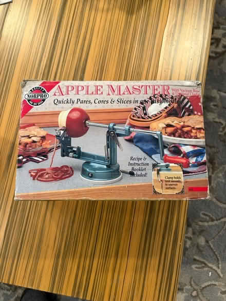 Photo of free Apple master to slice apples (putnam valley) #1