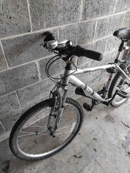 Photo of free Raleigh Bicycle (Rotherham S65) #2