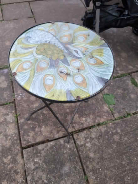 Photo of free Small glass table (BN43) #1