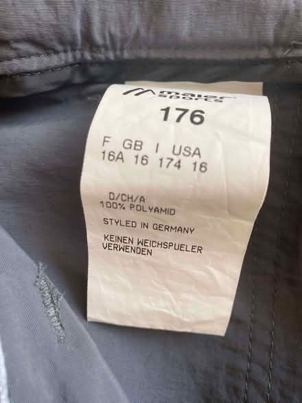 Photo of free Hiking Trousers (adjustable) (windsor-maidenhead-freegle CGA SL6) #3