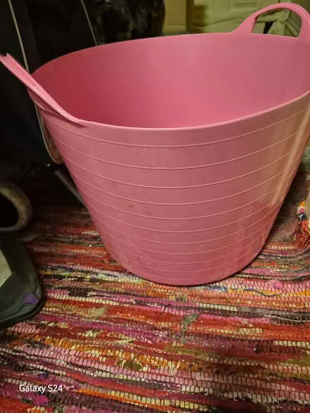 Photo of free Pink tub (Royal Leamington Spa CV31) #1