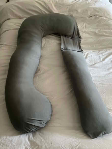 Photo of free Pregnancy pillow (Twickenham TW2) #1