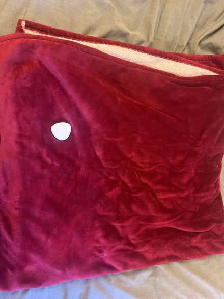 Photo of free Plush Electric Throw (Upper West Side) #1