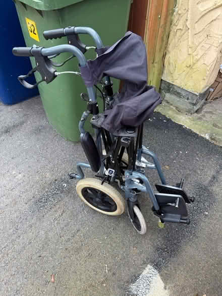 Photo of free wheelchair (Bognor Regis - PO22) #3