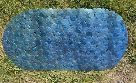 Photo of free Bath Mat (Rainham, Kent) #1