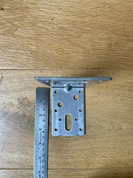 Photo of free 6x Angle Brackets (WS13) #3