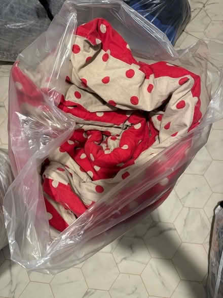 Photo of free Duvet (Fox Hollies B28) #1