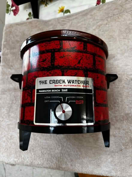Photo of free Slow Cooker (Briarwood Jamaica) #3