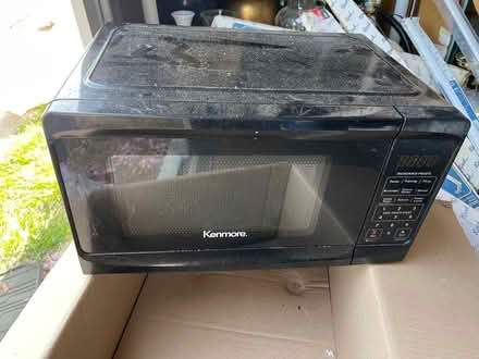 Photo of free Small microwave (Oradell) #1