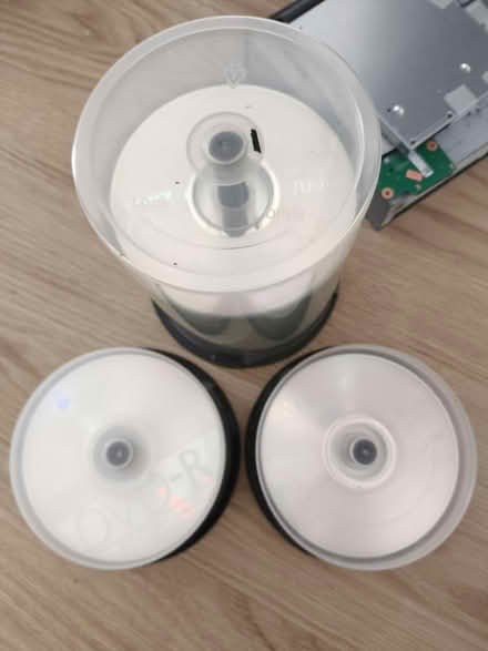 Photo of free CD-R, DVD-R blank disks (SE1) #1