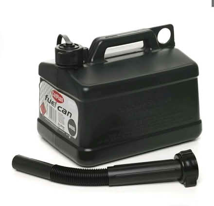 Photo of Fuel can (Hanworth RG12) #2