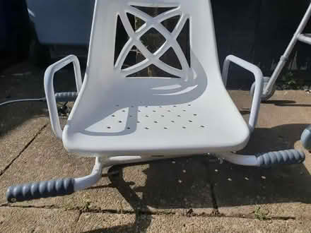 Photo of free swivel bath seat (Moor Allerton LS17) #1