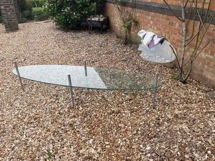 Photo of free Glass Coffee table (luton LU3) #1