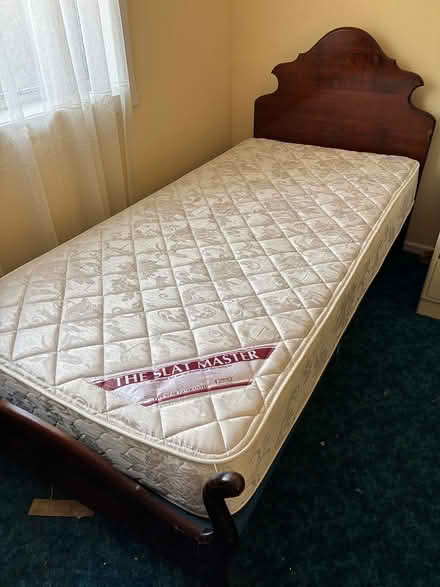Photo of free Assorted furniture Blackburn North (Blackburn North) #1