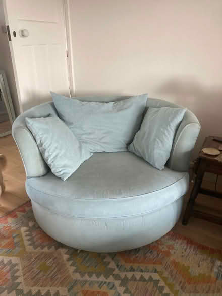 Photo of free Snuggler swivel chair large (Wallands Park BN7) #1