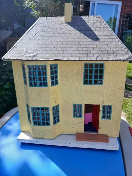 Photo of free Homemade dolls house (MK4) #1