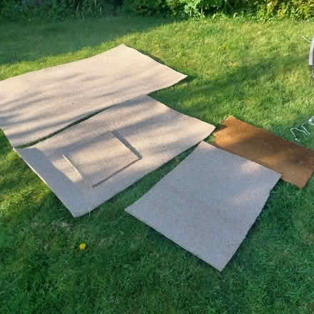 Photo of free New wool carpet cut offs (Silverstone NN12) #1
