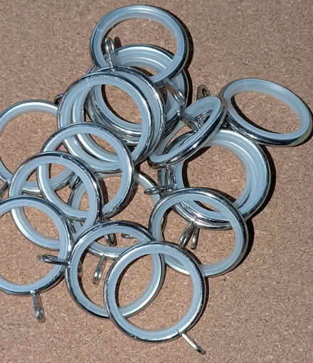 Photo of free Curtain hooks and rings (Snettisham PE31) #1