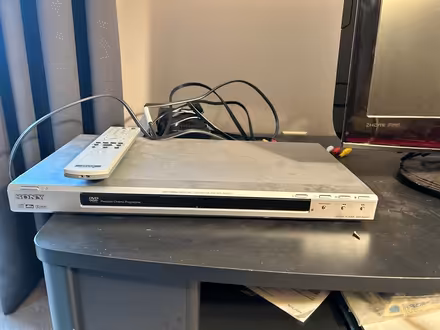 Photo of free Sony DVD player (Souderton PA) #1