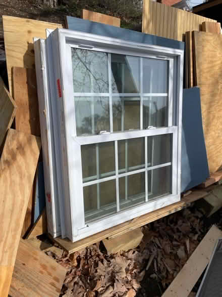 Photo of free Windows (Forest Glen, Arlington) #1