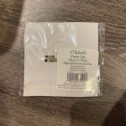Photo of free Hair Clips (Bethesda, MD) #4