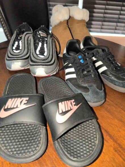 Photo of free Miscellaneous Women Shoes (20772) #1