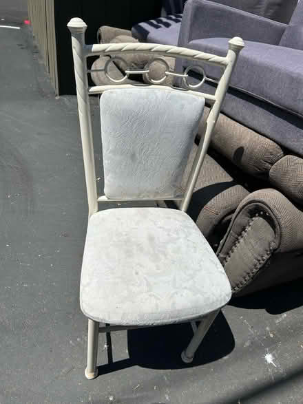 Photo of free Metal-framed upholstered chair (Valencia Avenue, Sunnyvale) #1