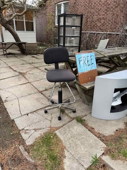 Photo of free Drafting / bar chair CURB ALERT (East York (Danforth /Woodbine)) #1