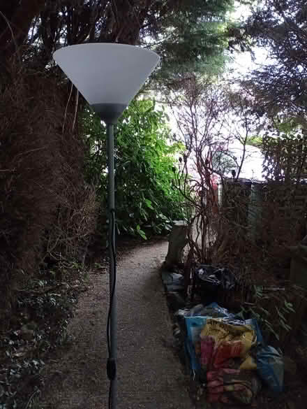 Photo of free Floor-standing lamp (Three Bridges RH10) #2