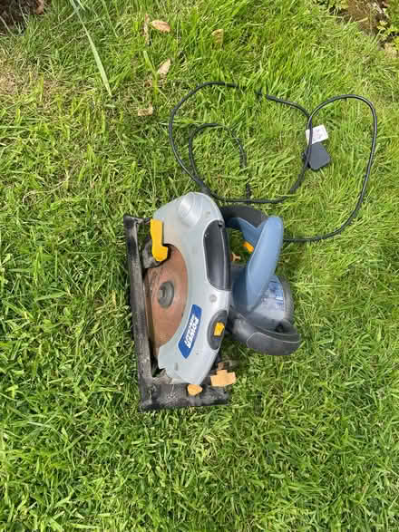 Photo of free Hand-held Circular Saw (Dutton PR3) #1