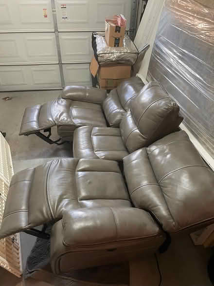 Photo of free Reclining electric leather couch (Dr Phillips) #1