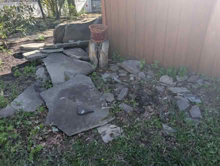 Photo of free slate rocks in Mount Laurel (Mount Laurel) #1