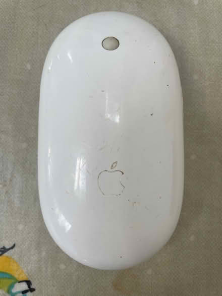 Photo of free Apple Magic Mouse Optical Bluetooth (Oxford) #1