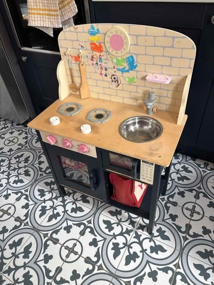 Photo of free Kids kitchen (M21 Manchester) #1