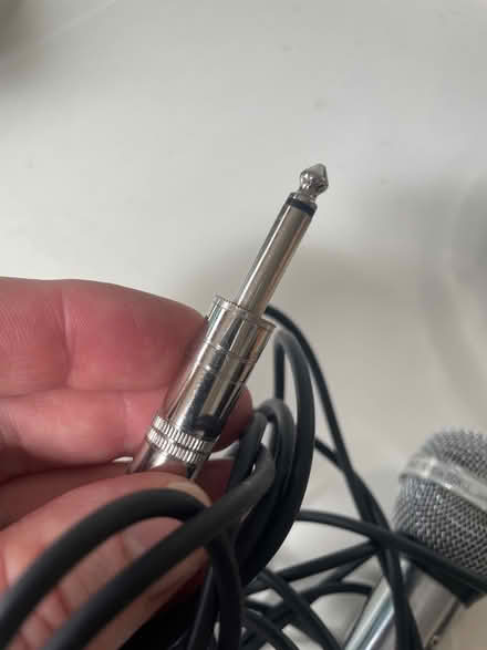 Photo of free Microphone not working but fixable (Oxford) #3