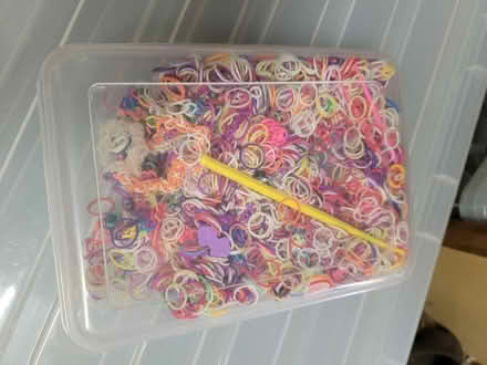 Photo of free Lunar? band - full box (Tamworth) #1
