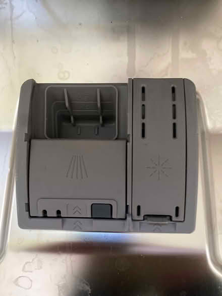 Photo of free Bosch Doshwasher serie 4 (Cobham, Kent Da12) #4