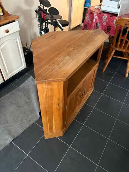 Photo of free To unit solid wood (Gipton LS8) #4