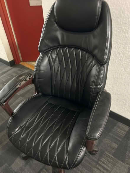 Photo of free Computer chair (Ottawa) #2
