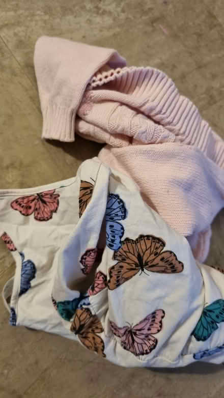 Photo of free Girls clothes (SE5) #1