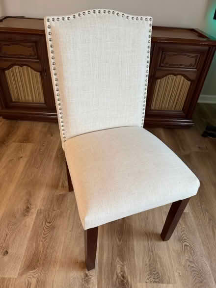 Photo of free Chair (43054) #1