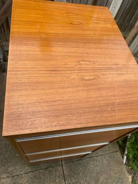 Photo of free 3 drawer filing cabinet (Sutton SM1) #2