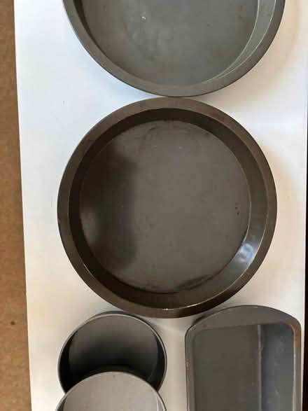Photo of free Oven non-stick pans (Lemsford AL8) #3