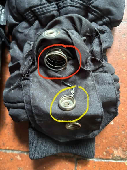 Photo of free Thinsulate heated gloves (Allerton L18) #3