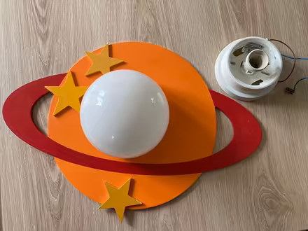 Photo of free Space-themed ceiling light (Linslade LU7) #1