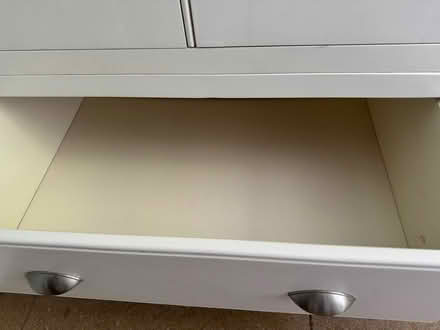 Photo of free White wardrobe (Cm34rt) #4