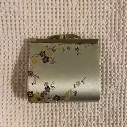 Photo of free Purses and bags (4x) (Bethesda, MD) #4