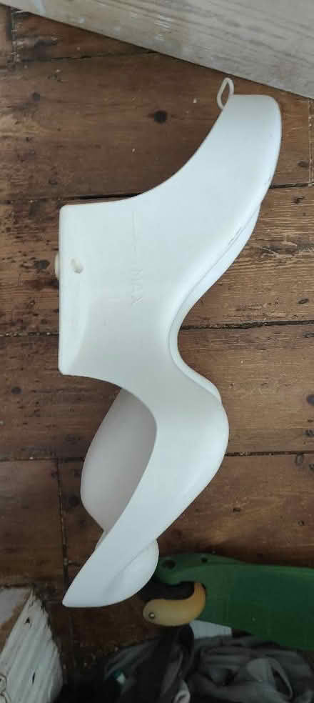 Photo of free Baby bath support (Thorpe Hamlet NR1) #2